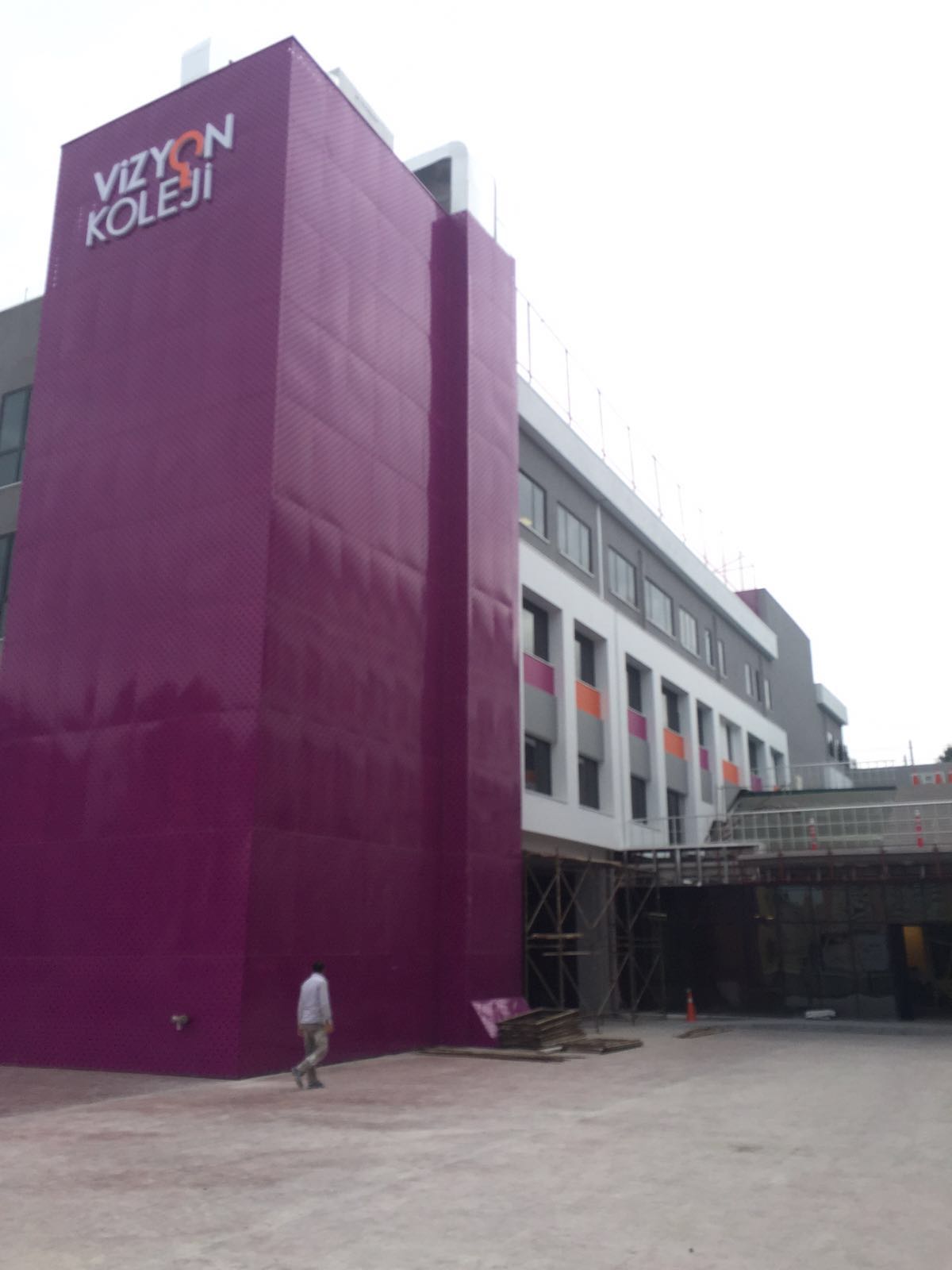 Vizyon College